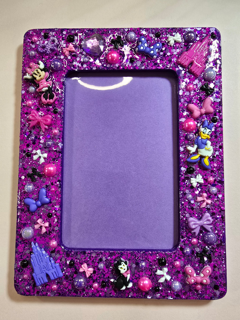 Dazzling Display Frames