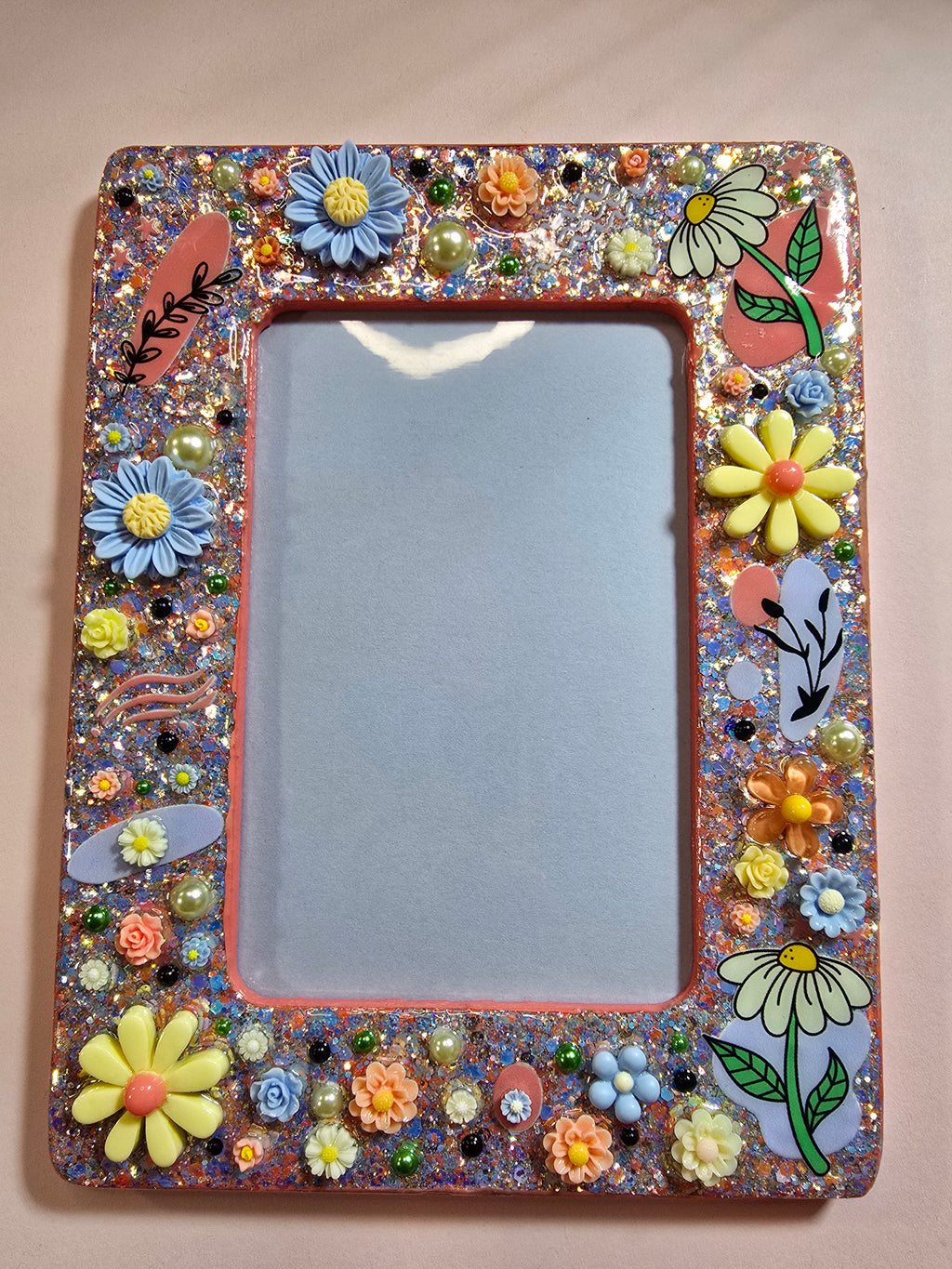 Dazzling Display Frames
